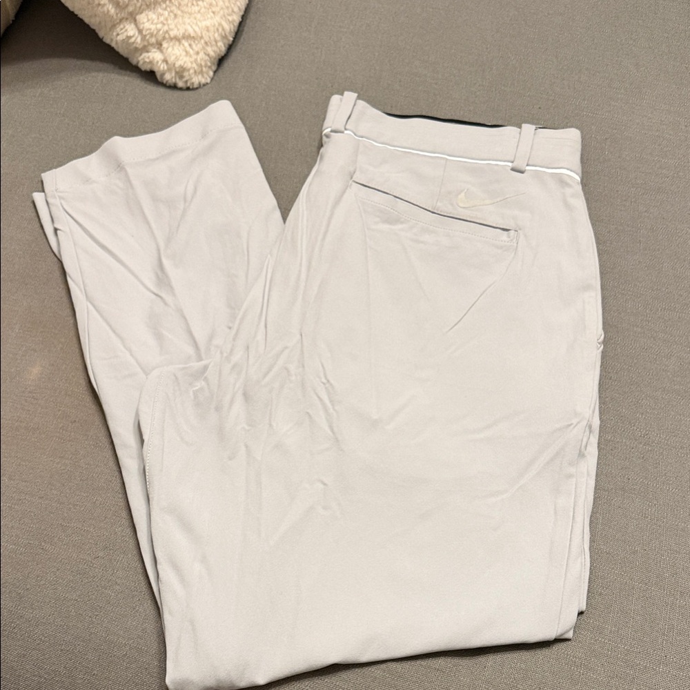 Nike Men's Light Gray golf pants men’s 32/30